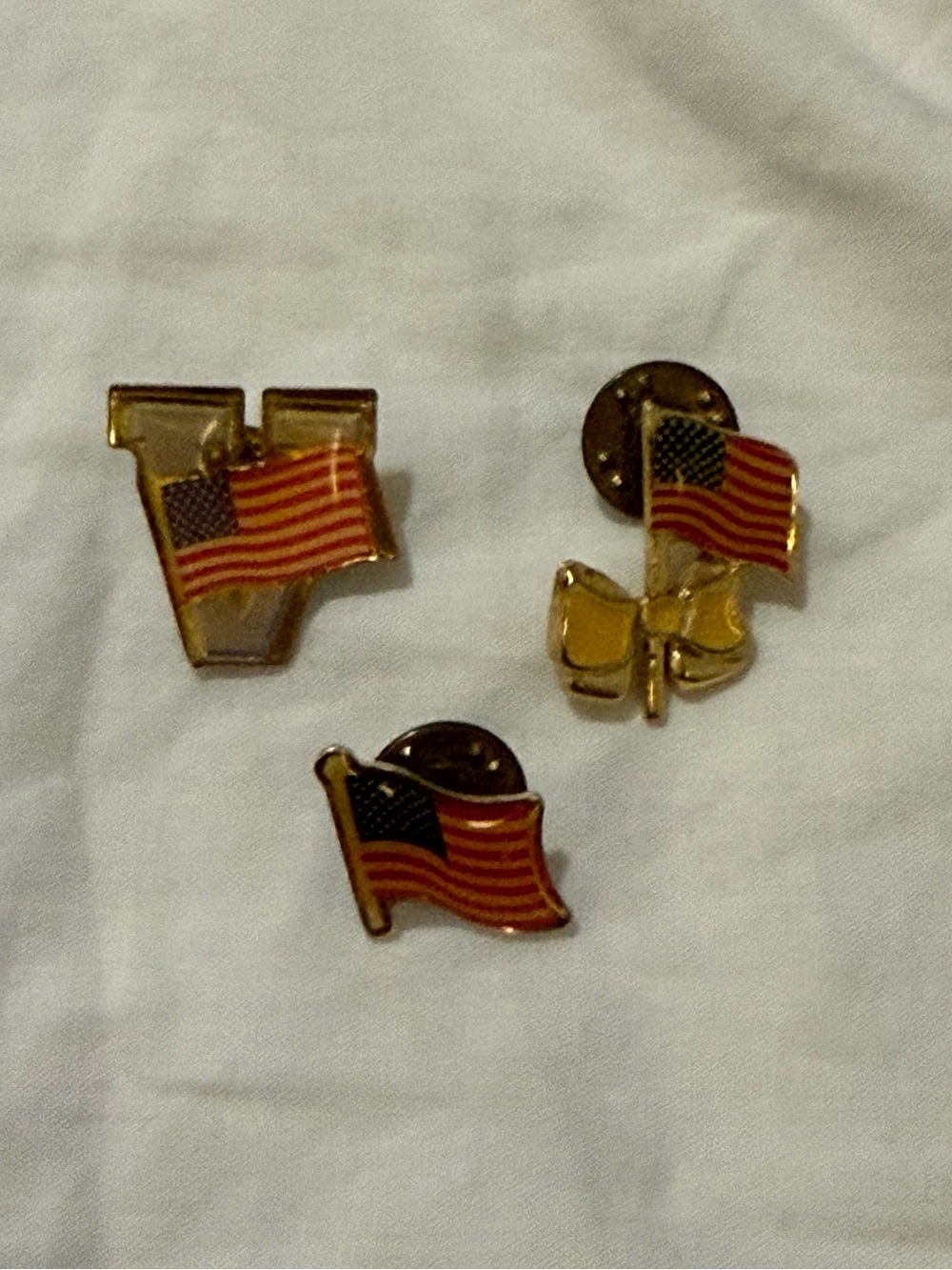American Flag Lapel Pins